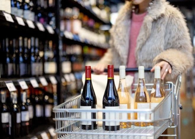 Veikalu "Top!" ķēde svētdienās var slēgt dažus veikalus
