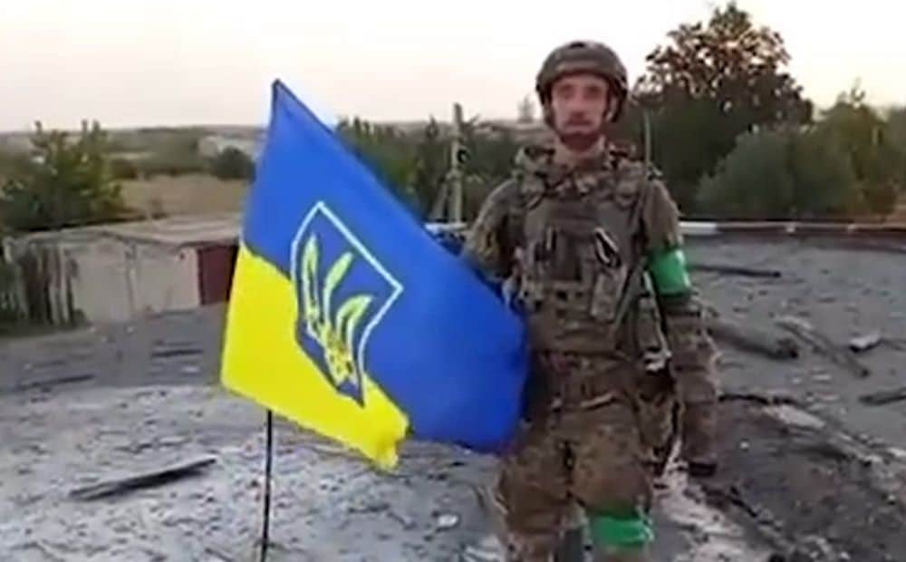 Ukrainas bruņotie spēki netālu no Pokrovskas atkarojuši Udačens ciemu