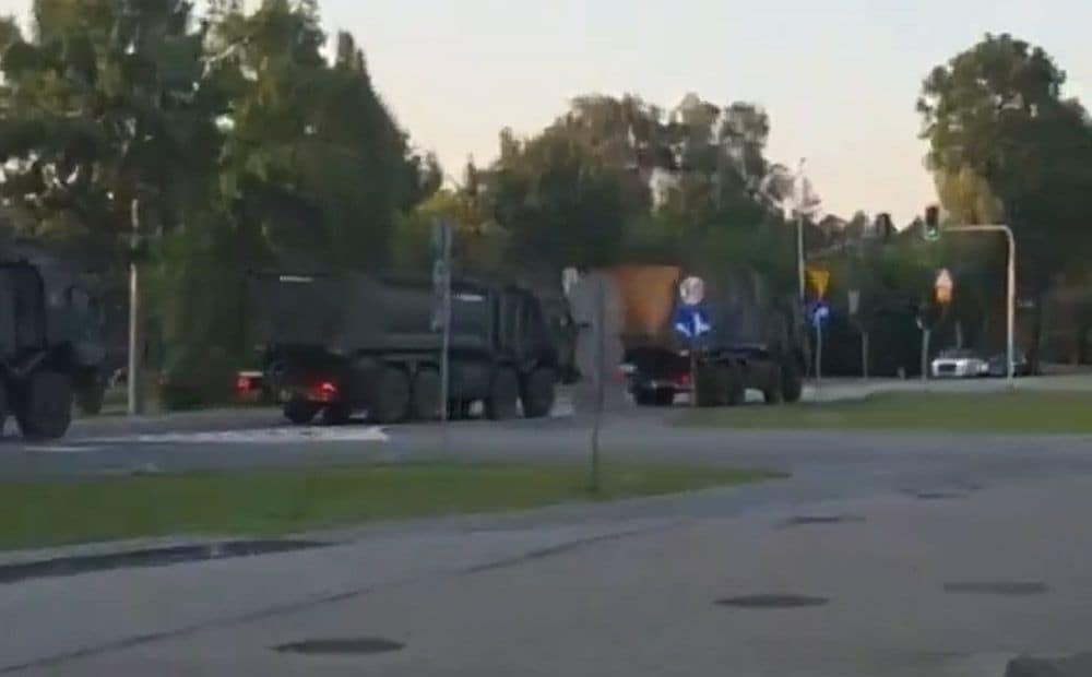 Vācu armijas transportlīdzekļi Polijā virzās uz Baltkrievijas robežu pusi