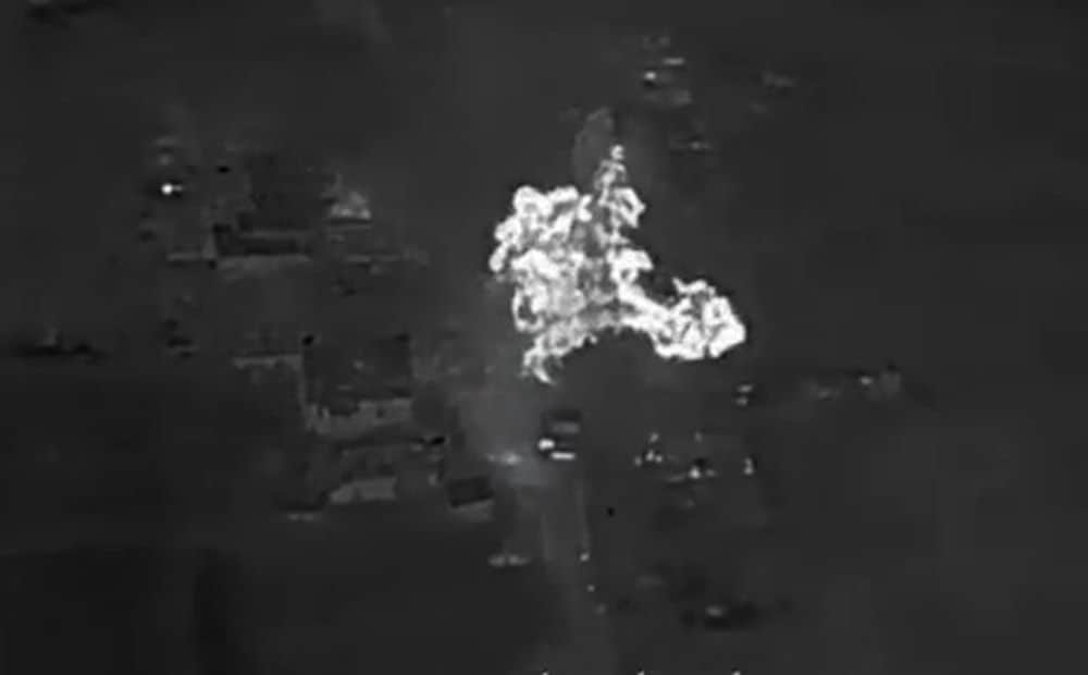 Ukrainas tankisti Limanas apkārtnē apšauda okupantus, kas patvērušies ēkās