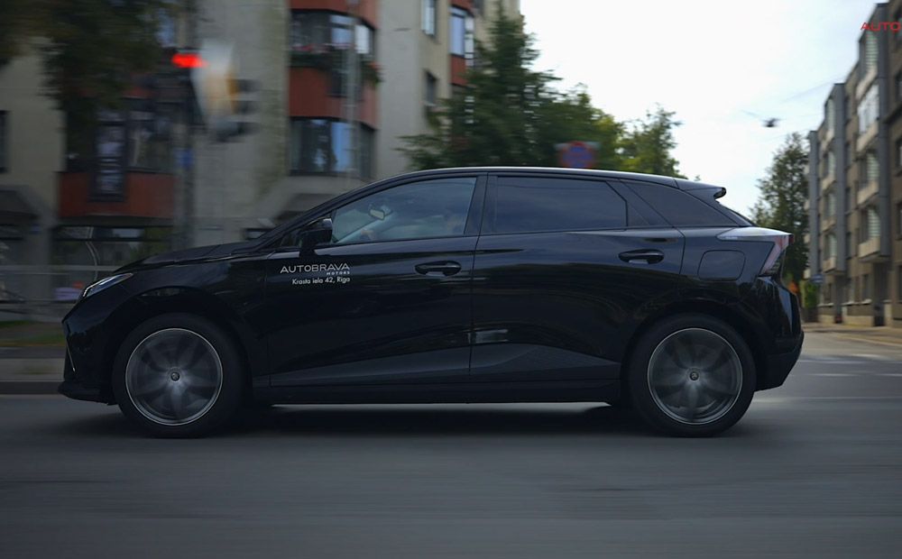 Pirmais MG 4 Electric kompaktā krosovera izmēģinājums