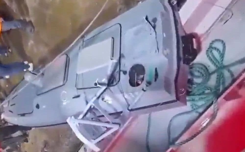 Turcijas zvejnieki no ūdens izvelk ukraiņu dronu Magura V5