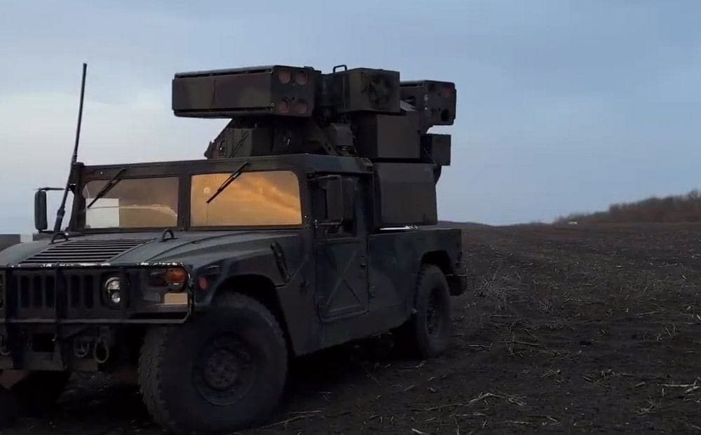 Ukrainas aizstāvji cīnās ar okupantu gaisa draudiem