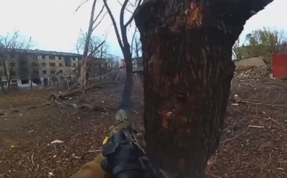 Ukrainas aizstāvji Mirnohradā iesaistās ielu kaujās ar okupantiem