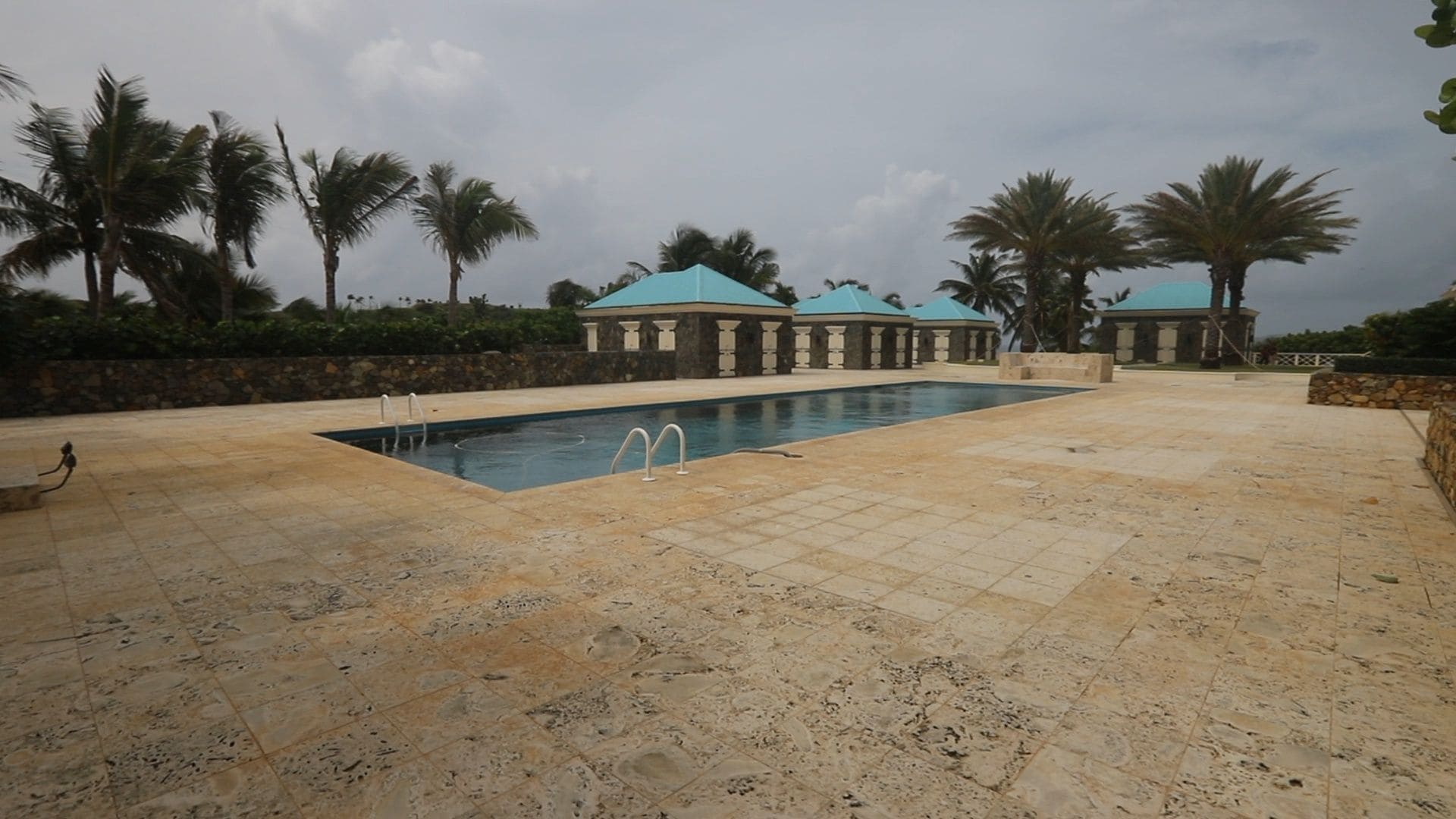 Pedofila Džefrija Epstīna sala "Mazā Sentdžeimsa"