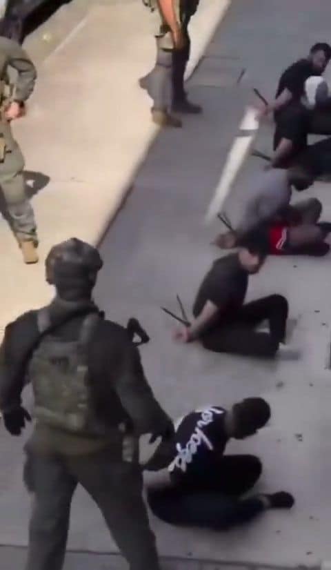 Austrālijā aizturētas 5 personas, kas, iespējams, plānoja teroraktu