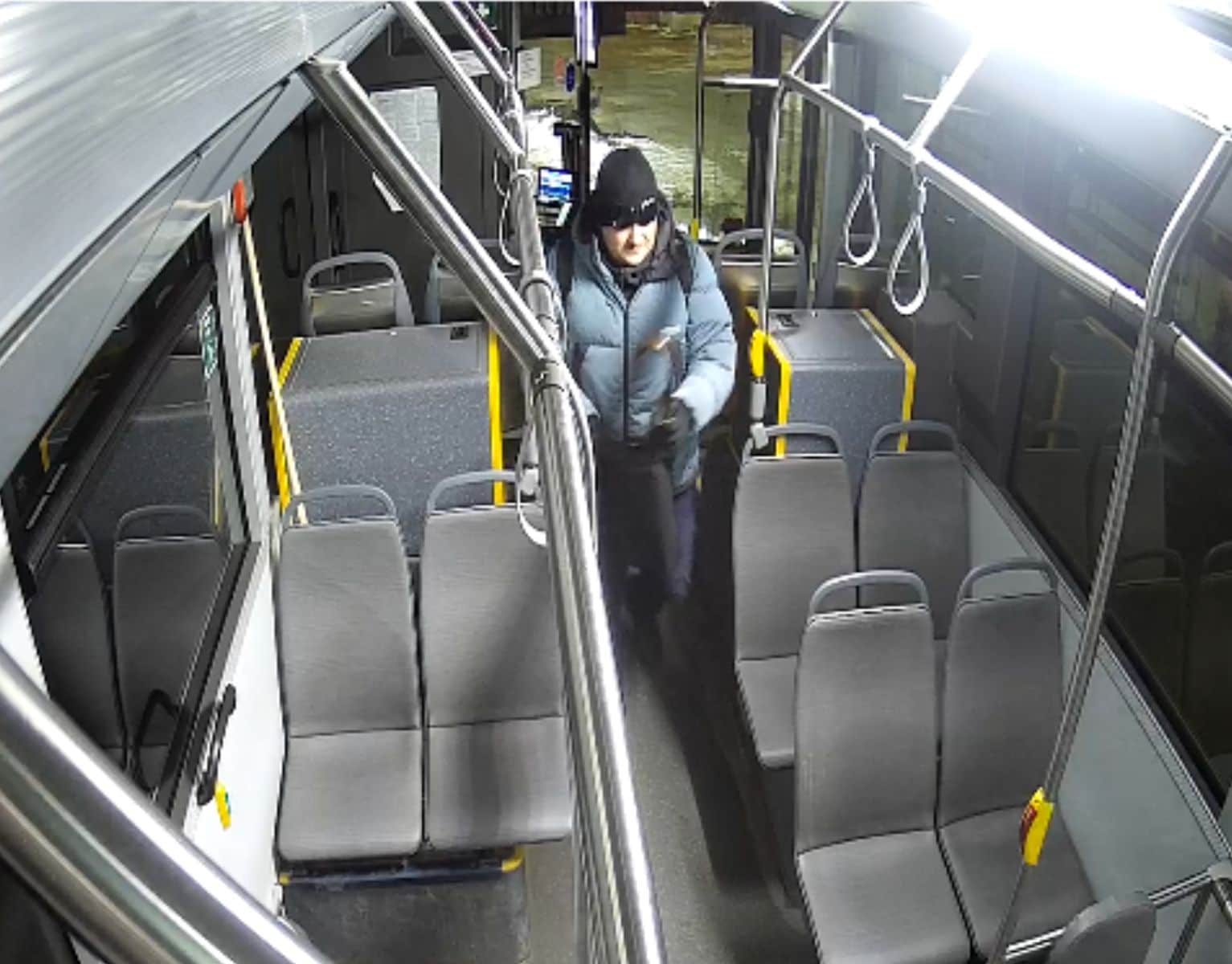 Meklē vīrieti par noziegumu Valmierā