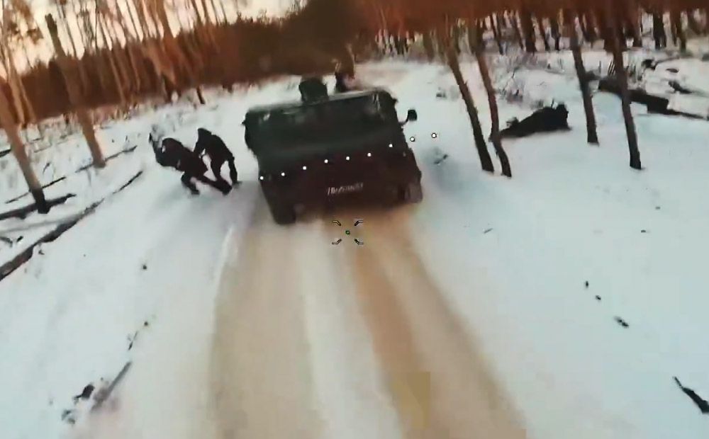 Ukrainas aizstāvji ar droniem uzbrūk okupantiem Limanas virzienā