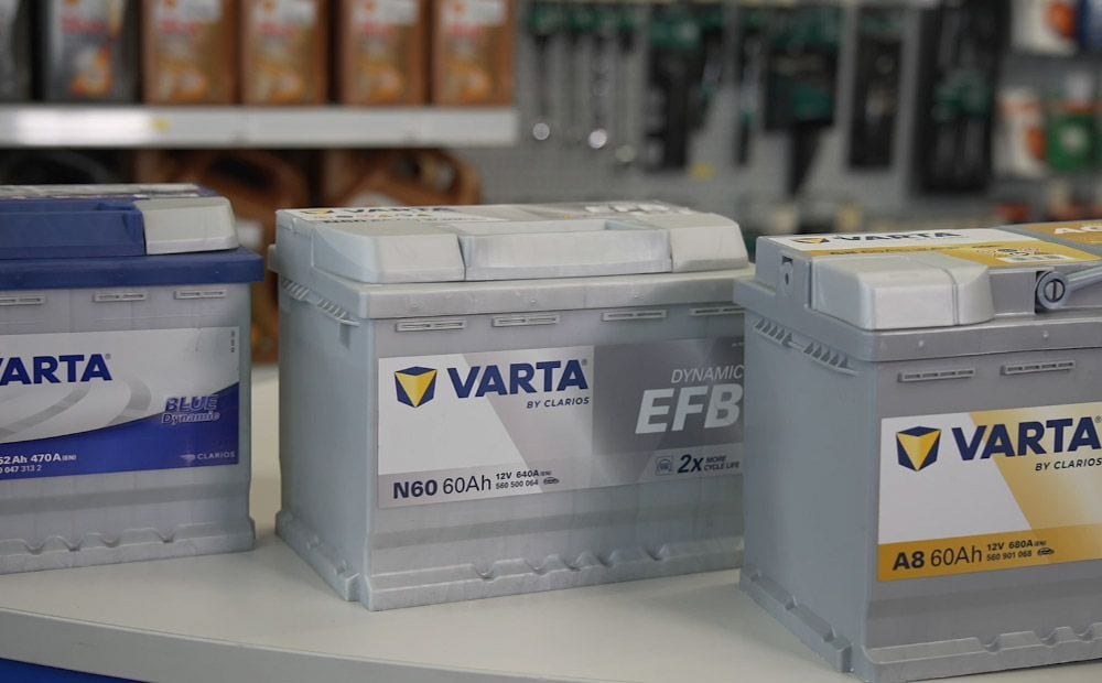 Akumulators, palaidējs un lādētājs. Kādi tie ir un kā sader kopā?