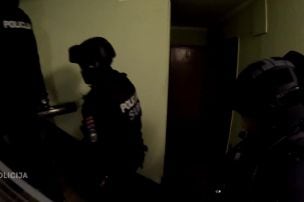 Valsts policija Pierīgā aizturējusi trīs personu organizētu grupu