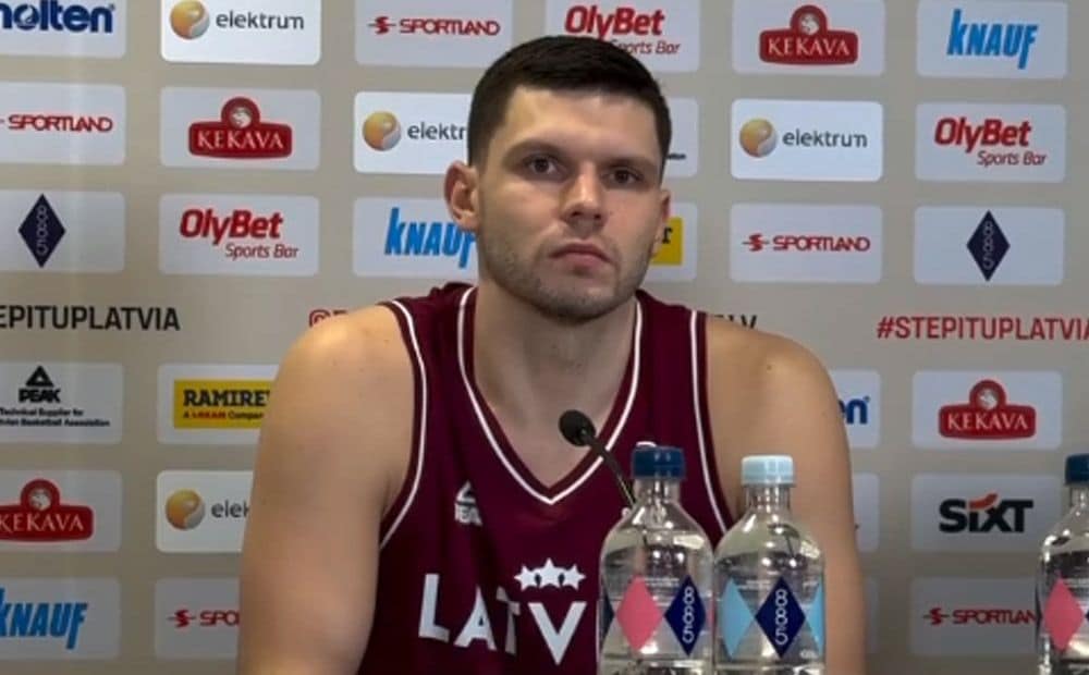 Lomažs un Alonso komentē sāpīgo zaudējumu Polijai