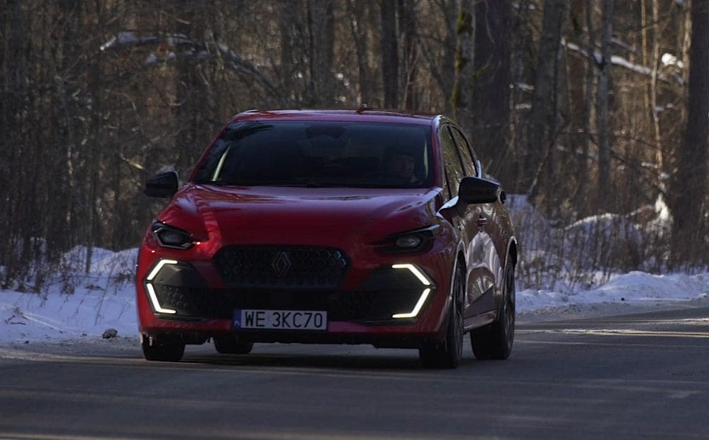 Testa brauciens ar jauno Renault Clio