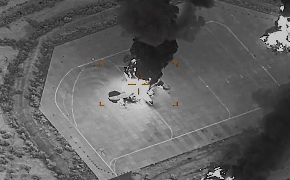 ASV gaisa spēki Kermanas gaisa bāzē iznīcina irāņu lidmašīnas