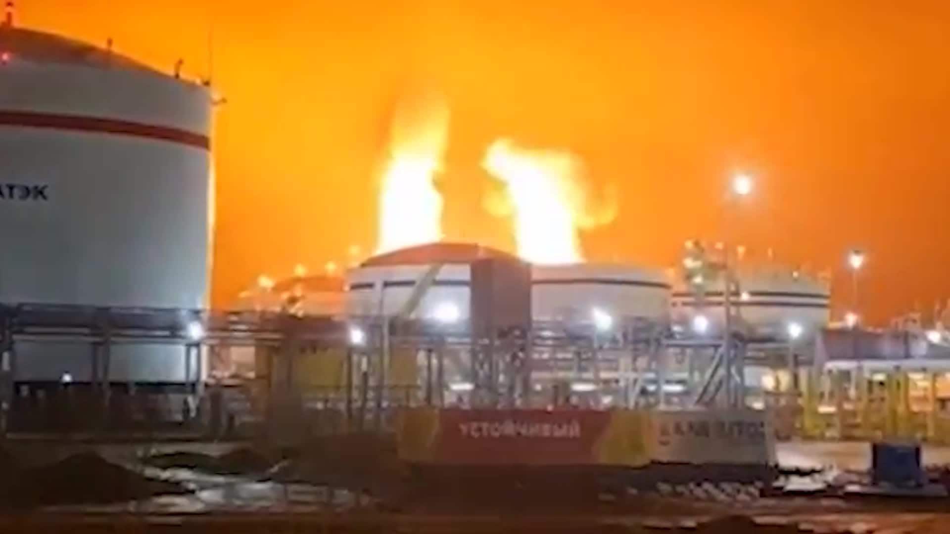 Ukraina veikusi dronu triecienu Ustjlugas ostai Krievijā