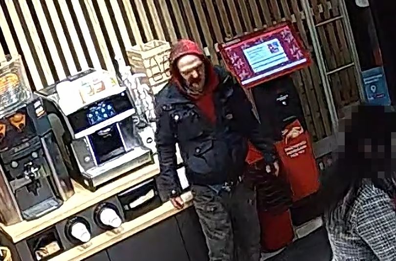 Saistībā ar uzbrukumu policija meklē video redzamo vīrieti