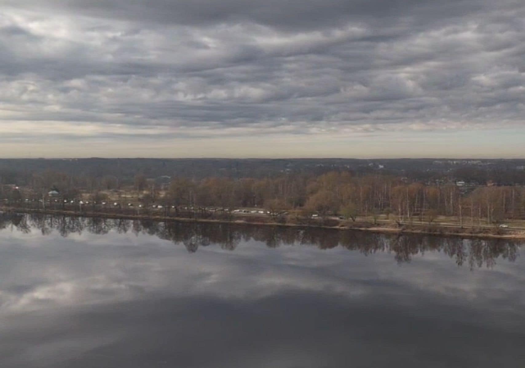 Taksistu protesti no drona