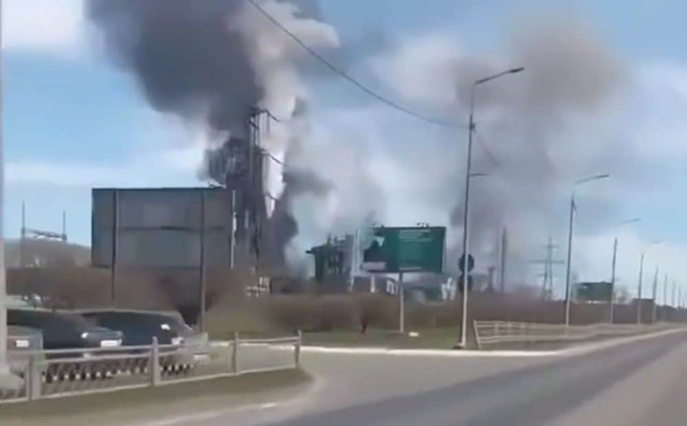 Ukrainas droni uzbrukuši lielai rūpnīcai Čerepovecā, kas saistīta ar sprāgstvielu ražošanu