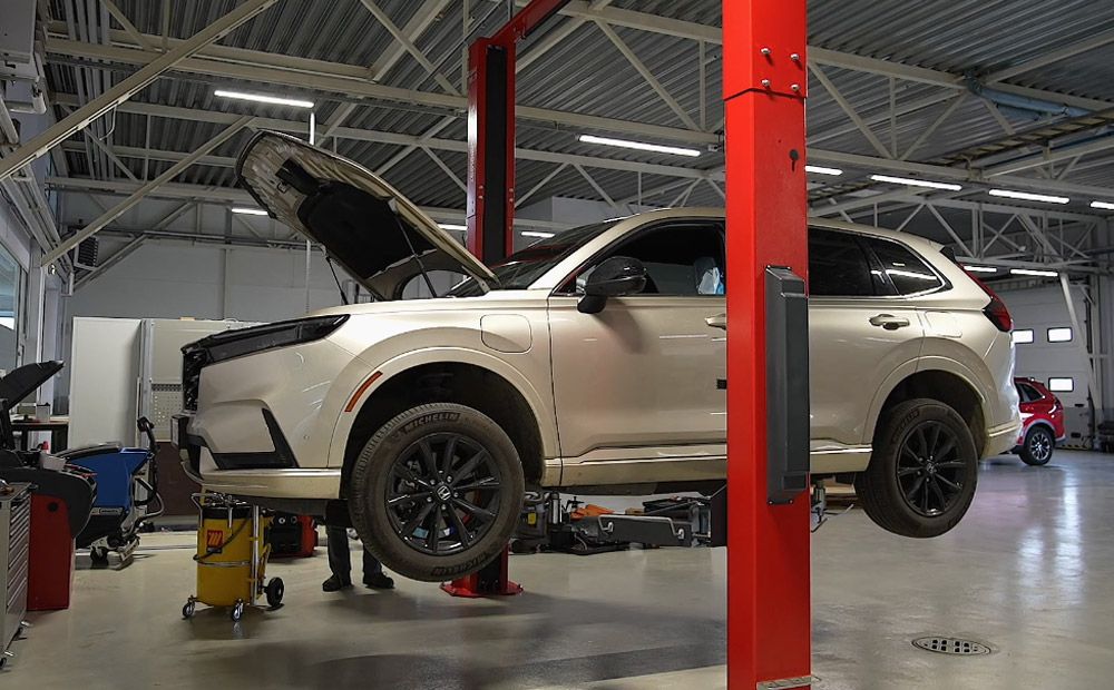 Salona filtrs, logu slotiņas un riepu atlikums. Kā sakopt auto pēc ziemas?