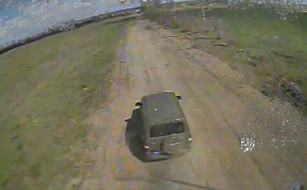 Ukrainas droni uzbrūk okupantu loģistikai dziļi frontes aizmugurē