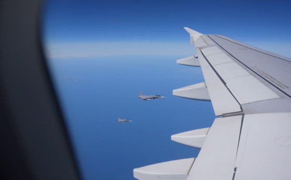 Zelenska lidmašīnu vizītes laikā Zviedrijā pavadīja "Gripen" iznīcinātāji