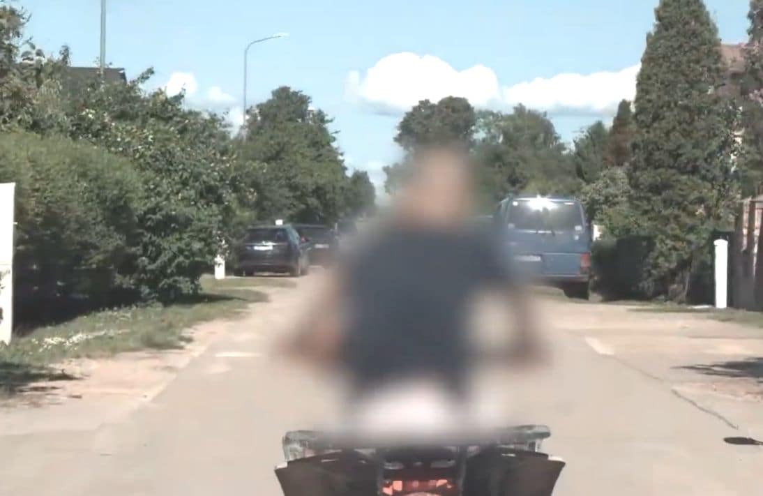 Vīrietis ar bērnu Bauskā bēg no policijas ar kvadriciklu