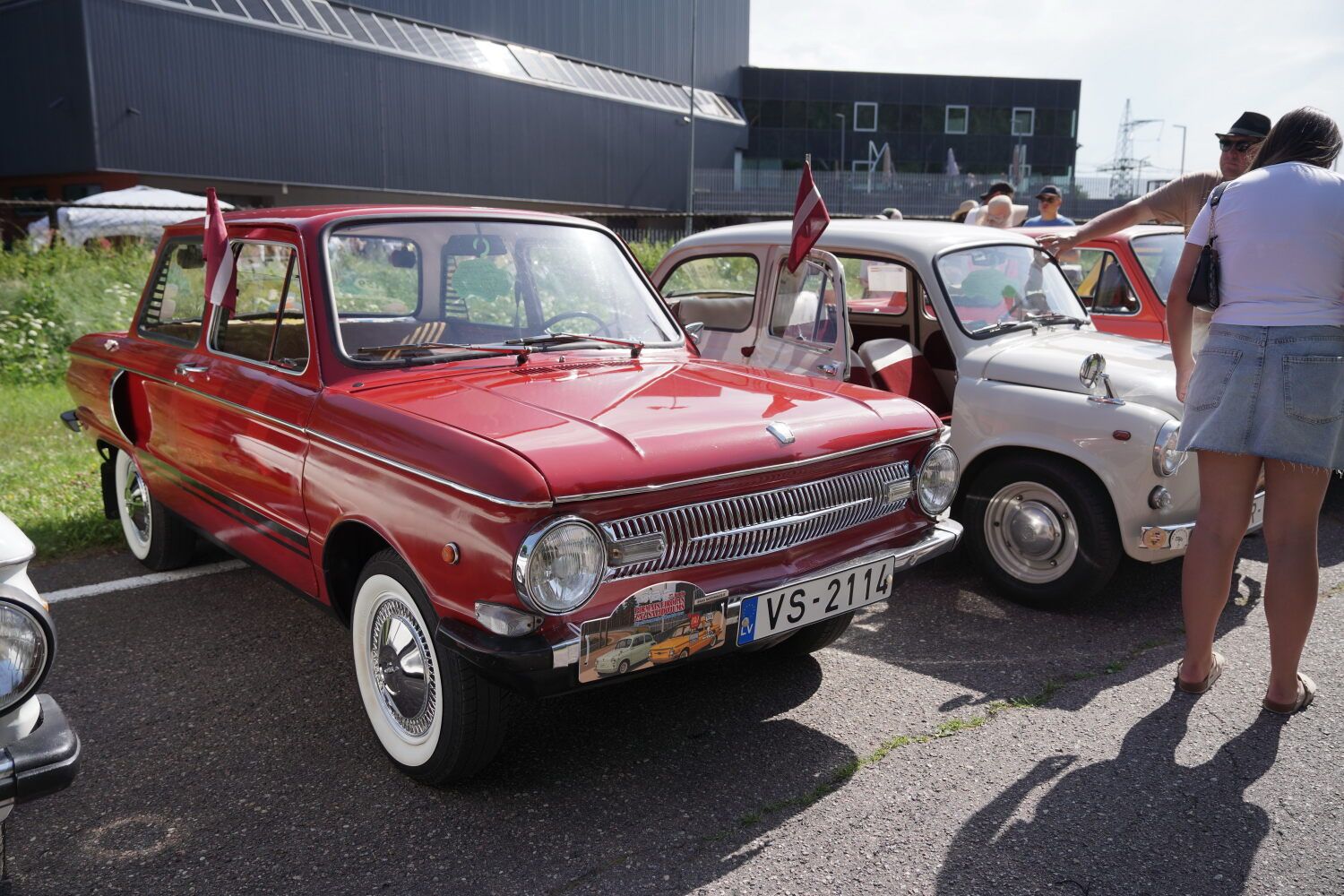 Rīgas motormuzejā sabraukuši visi smukākie Eiropas "Zaporožeci"