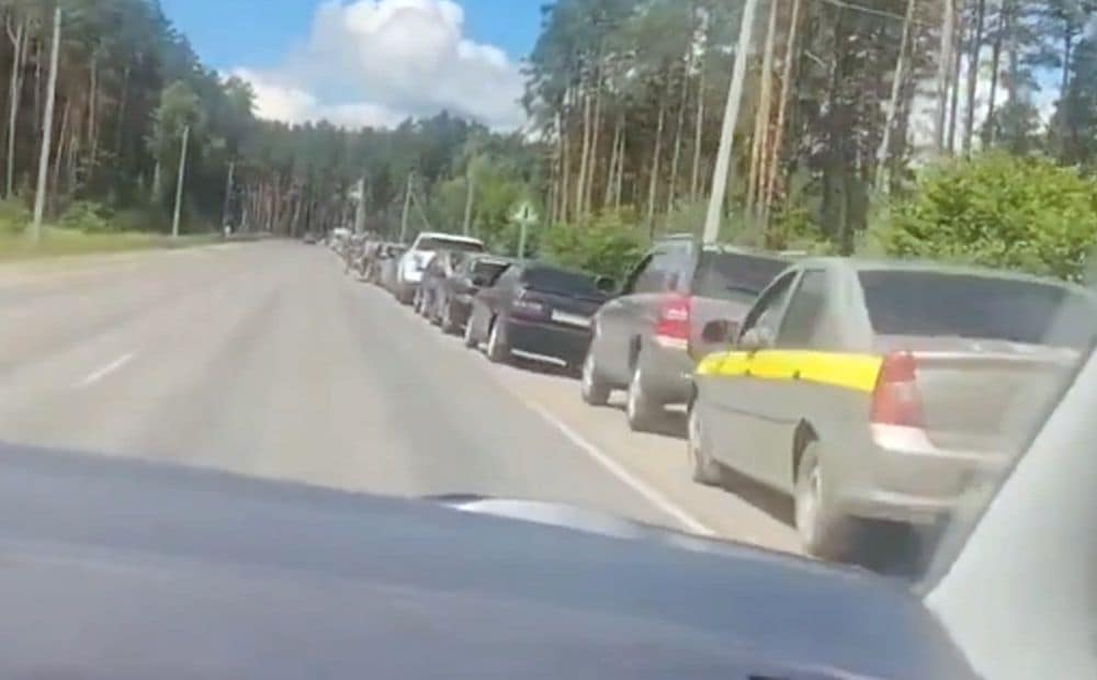 Rindas pēc degvielas Brjanskas apgabalā
