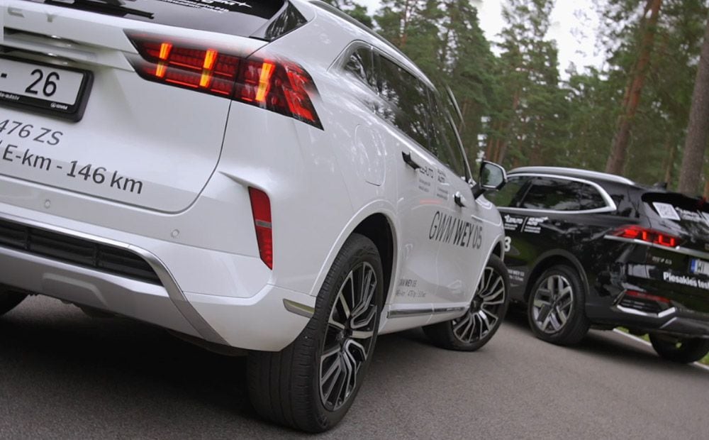 Lādējamie hibrīdi ar elektromobiļa sniedzamību. Salīdzinām GWM Wey 03 un 05