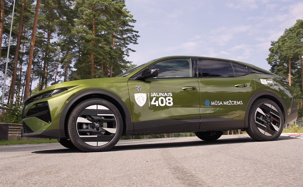 Vienīgais savā klasē. Kāds ir modernizētais Peugeot 408