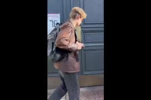 Latvijā notiek 15. Saeimas vēlēšanas