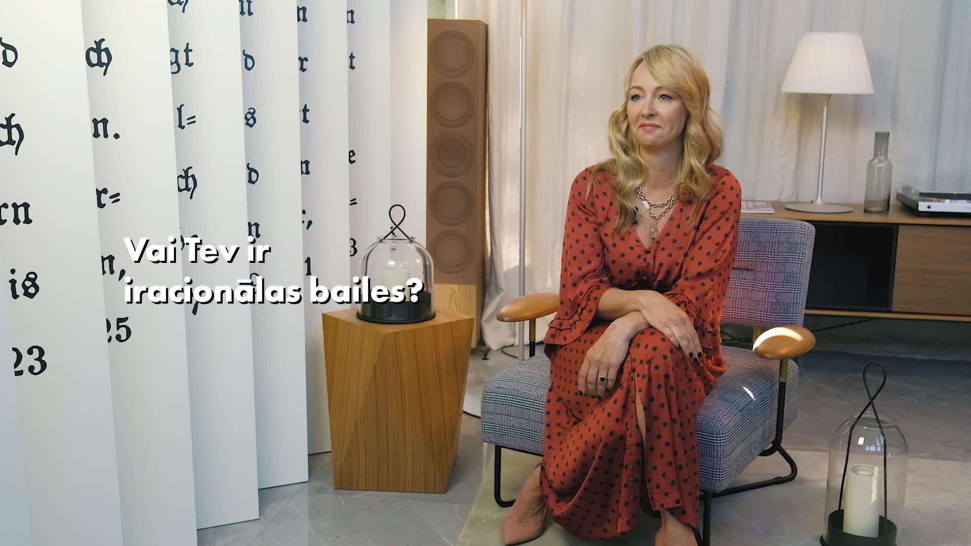 OK! Nopietni?!: Lidojošās lapsas Aijas Auškāpas atliktās asaras