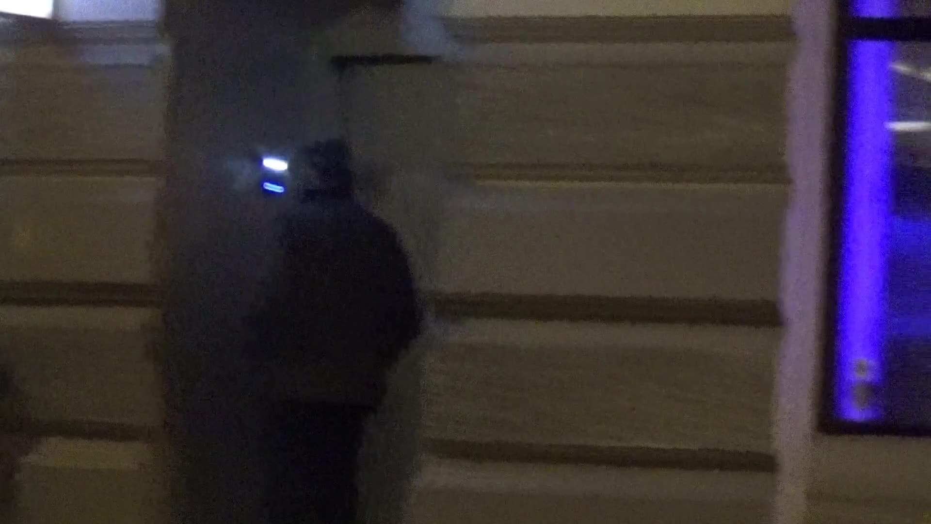 Bēdīgi slavenais garīdznieks Augustīns manīts, apmeklējam Rīgas geju klubu