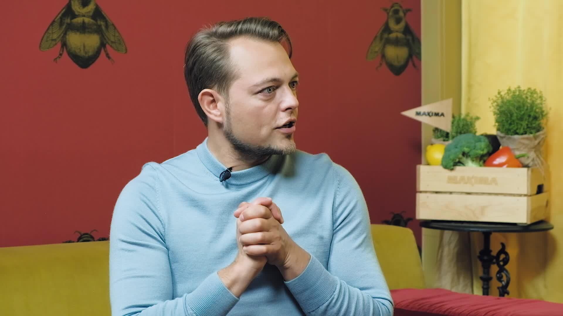 Video: Regīna Devīte skaita iepirkšanās izaicinājumā ietaupīto naudu