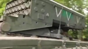 Reaktīvā daudzstobru liesmu metēju sistēma "TOS-1A" darbībā Ukrainā