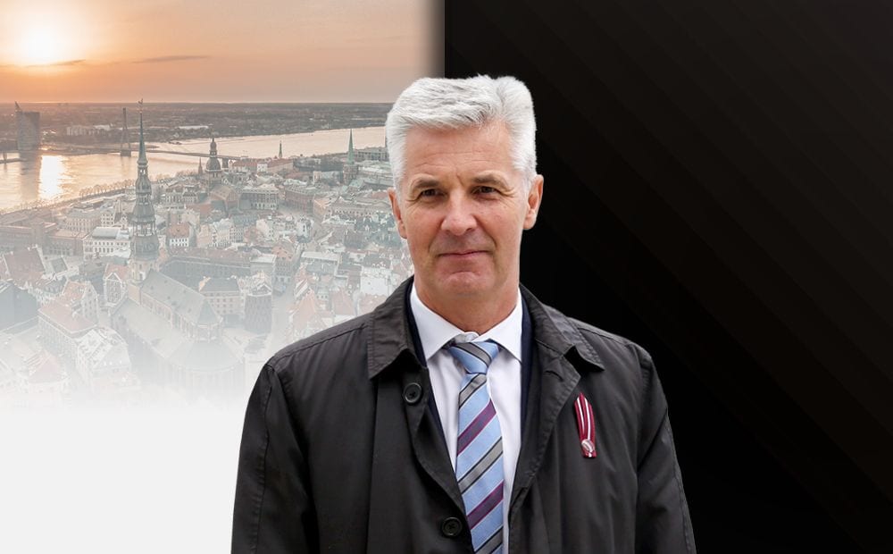 "Tā ir naudas izšķērdēšana": Artis Pabriks par Rīgas mēra piedāvāto "burkānu" nerīdziniekiem pārcelties uz Vecrīgu