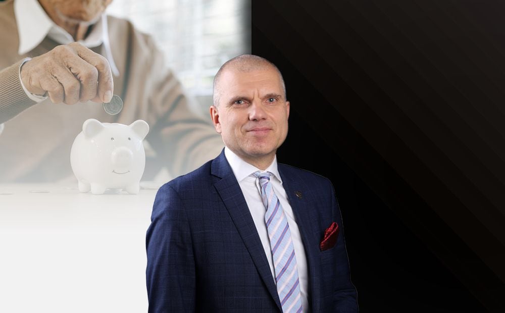 "Vispirms vajag mazināt izdevumus" - Aigars Rostovskis par budžeta lāpīšanu uz pensiju rēķina