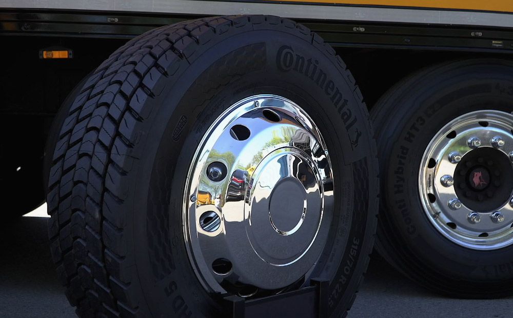 Auto ziņas: "Continental" jaunās paaudzes riepas spēj pagarināt elektromobiļa sniedzamību