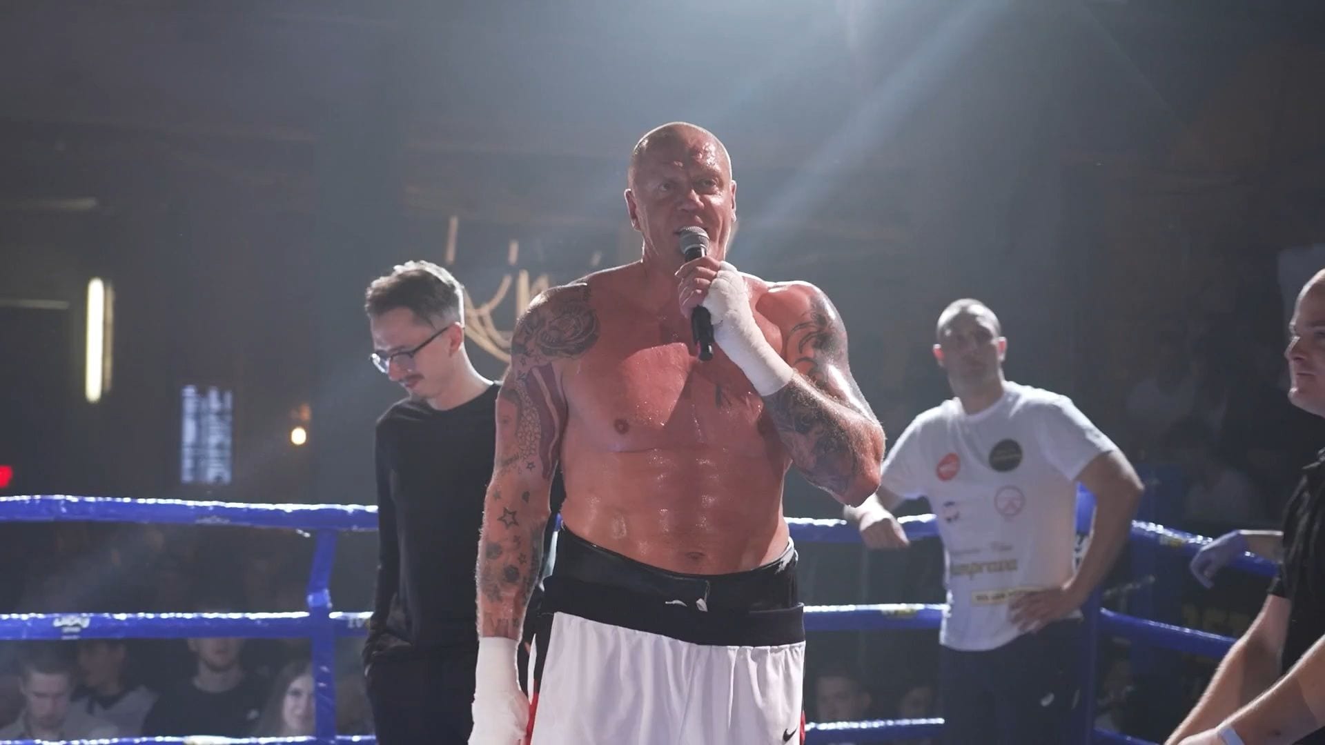 Slavenības. Bez filtra