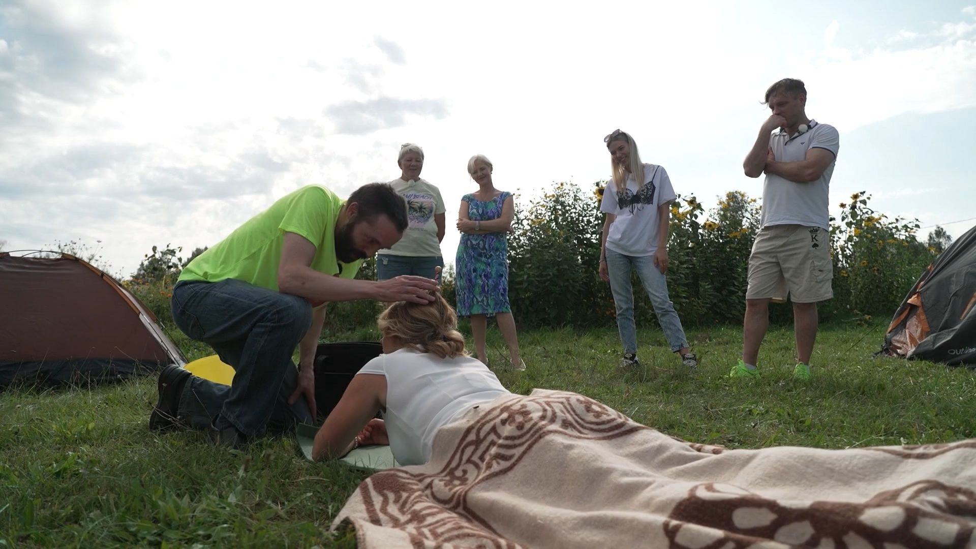 Slavenības. Bez filtra