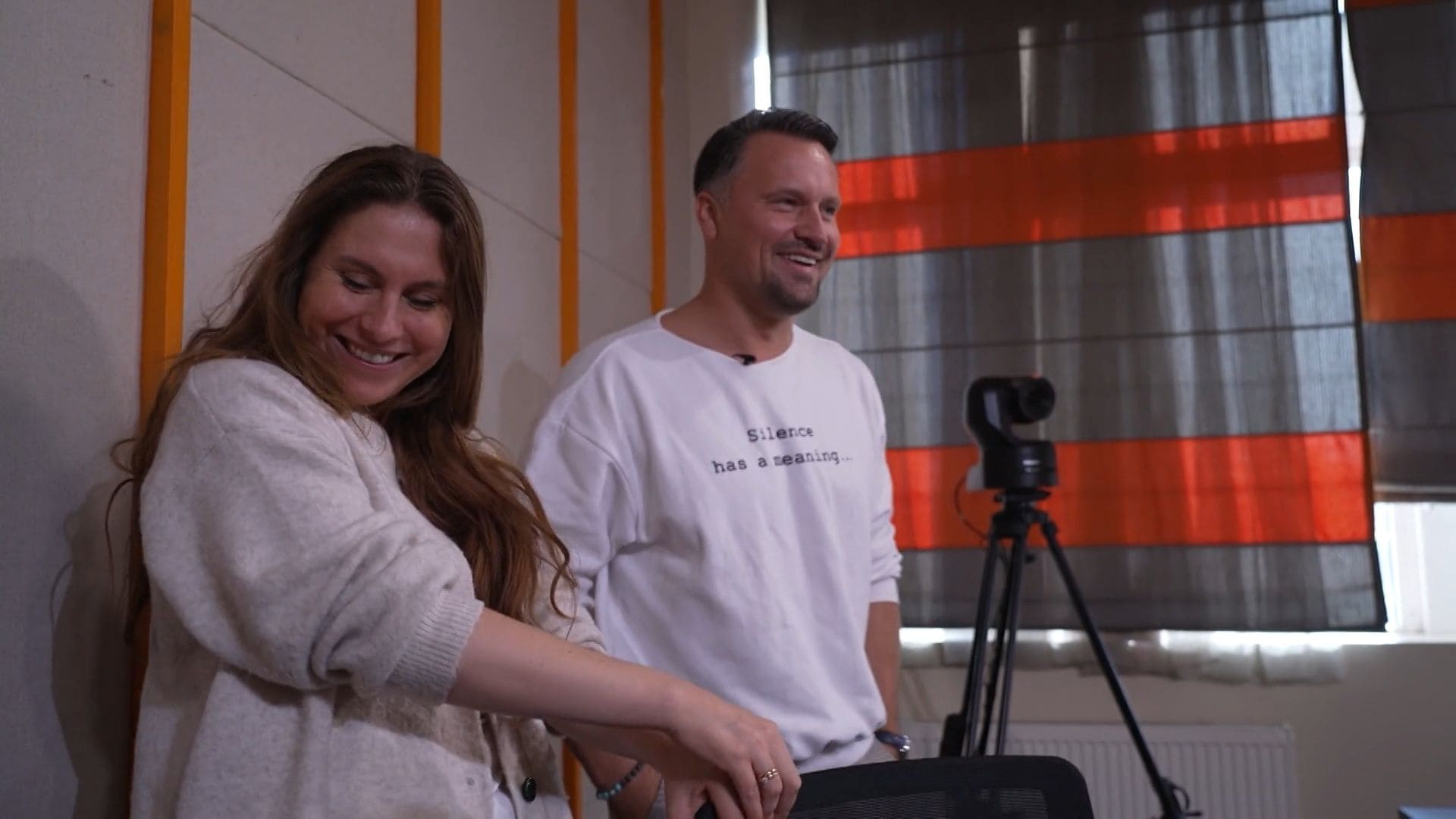 Qizlar eshaklarini yalaganda yaxshi koradilar