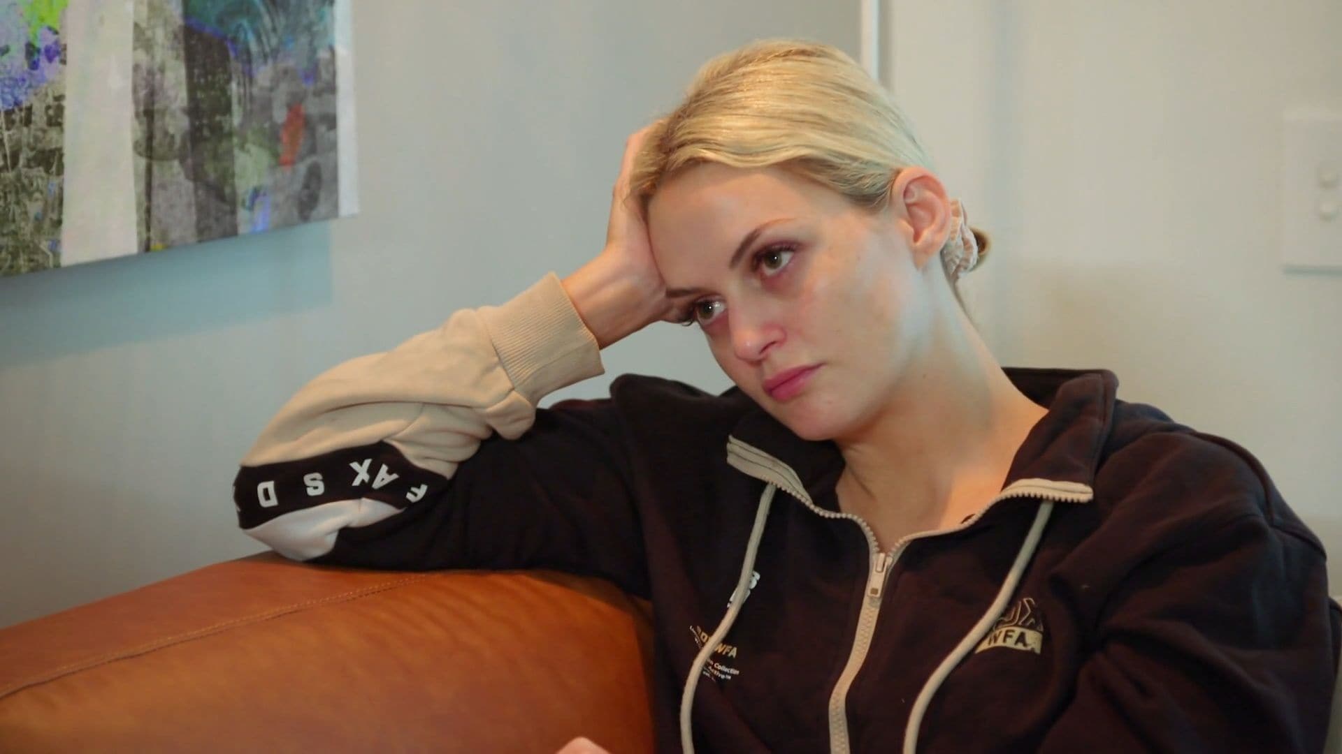 JĀ vārds svešiniekam