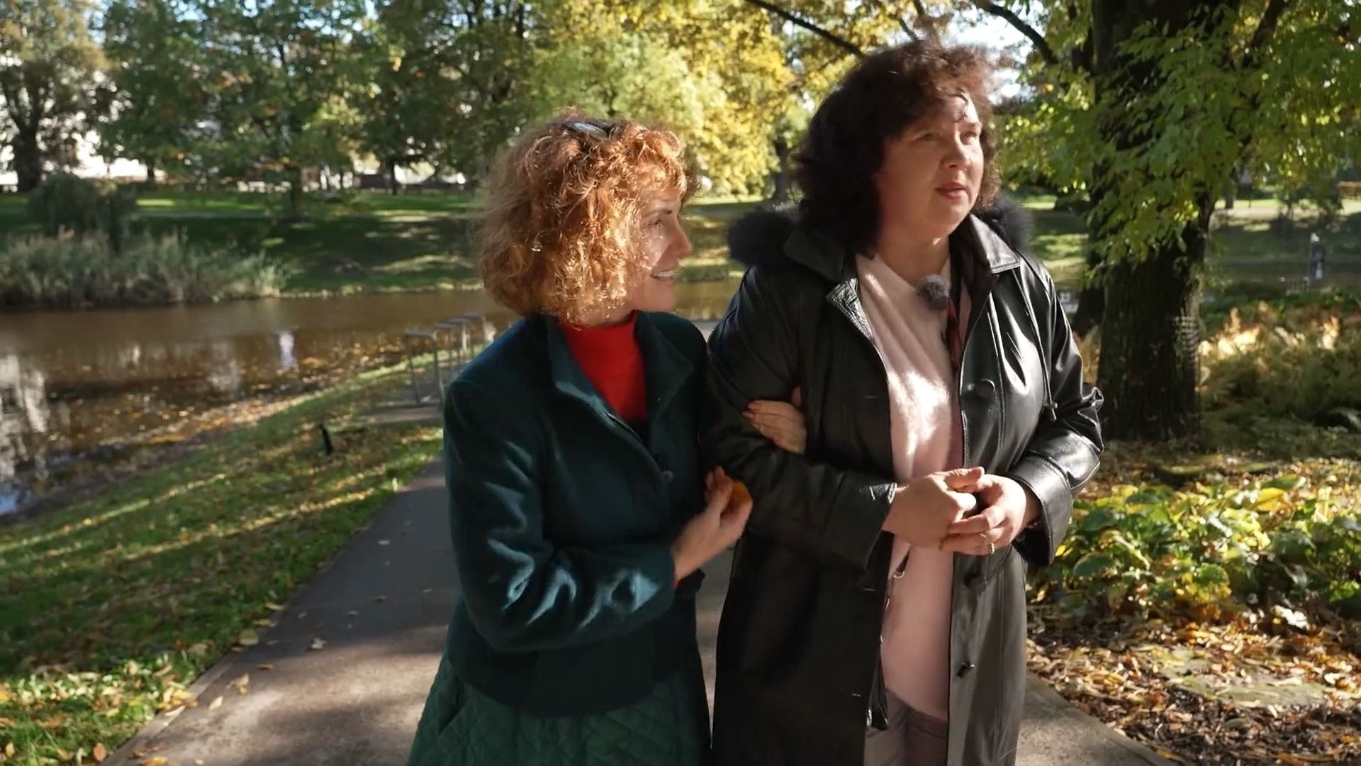 Slavenības. Bez filtra