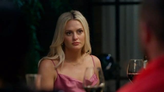 JĀ vārds svešiniekam