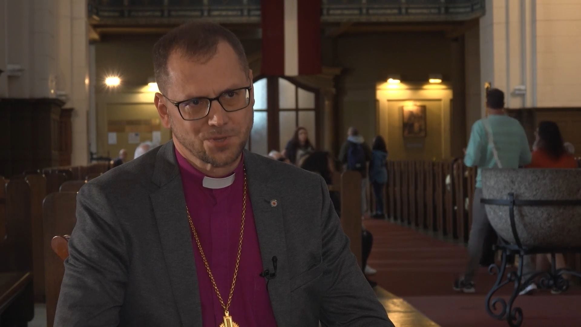 Arhibīskaps par karu: Mums ir jāturpina dzīvot arī šajā laikā