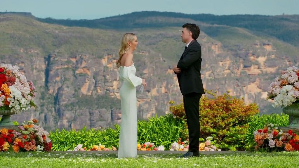 JĀ vārds svešiniekam