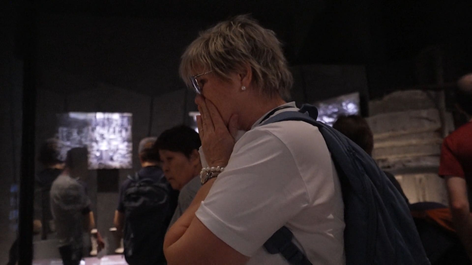 Pašmāju slavenības Hirosimā nespēj valdīt emocijas