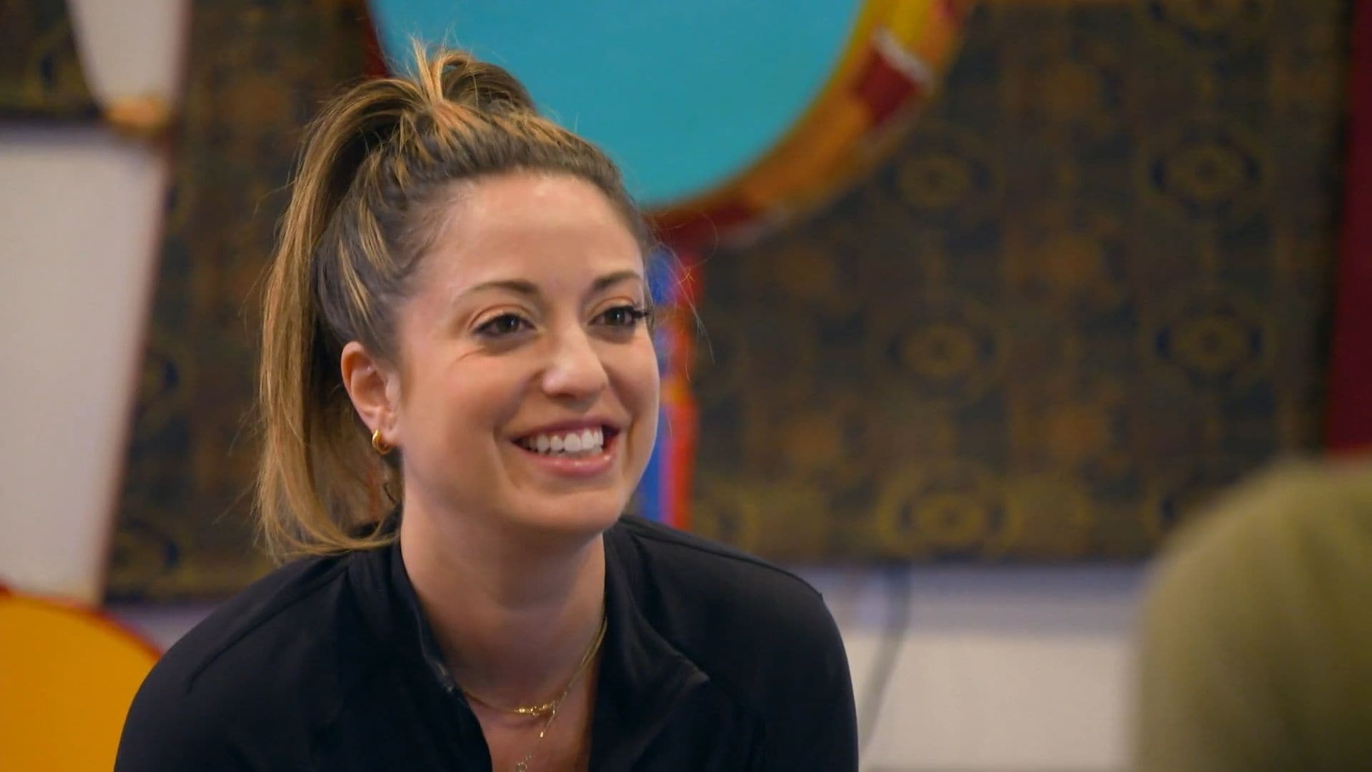 JĀ vārds svešiniekam