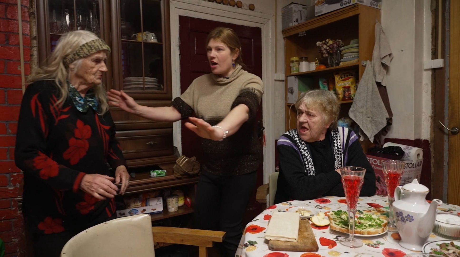 Slavenības. Bez filtra