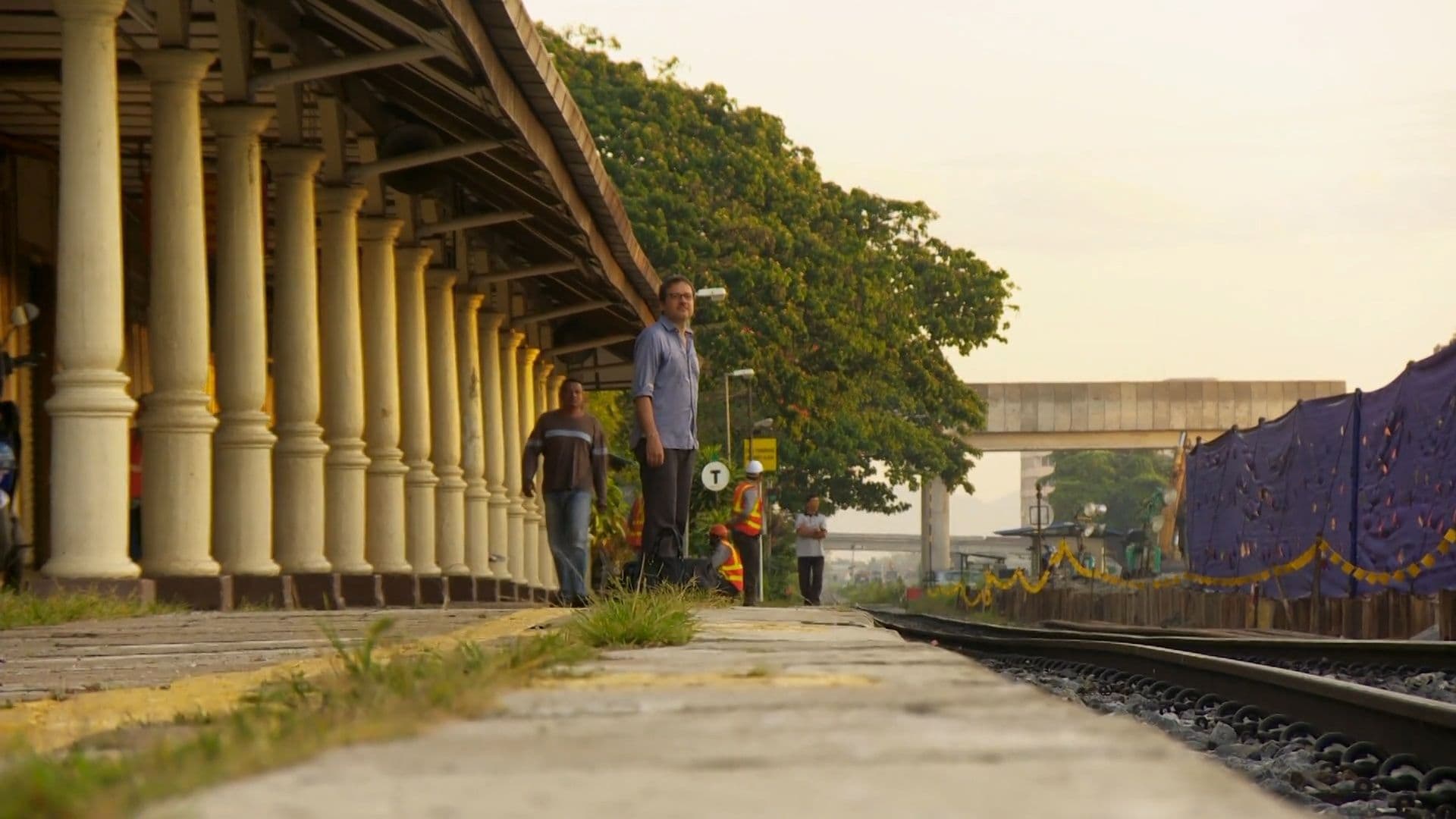 Vilcienā cauri pasaulei