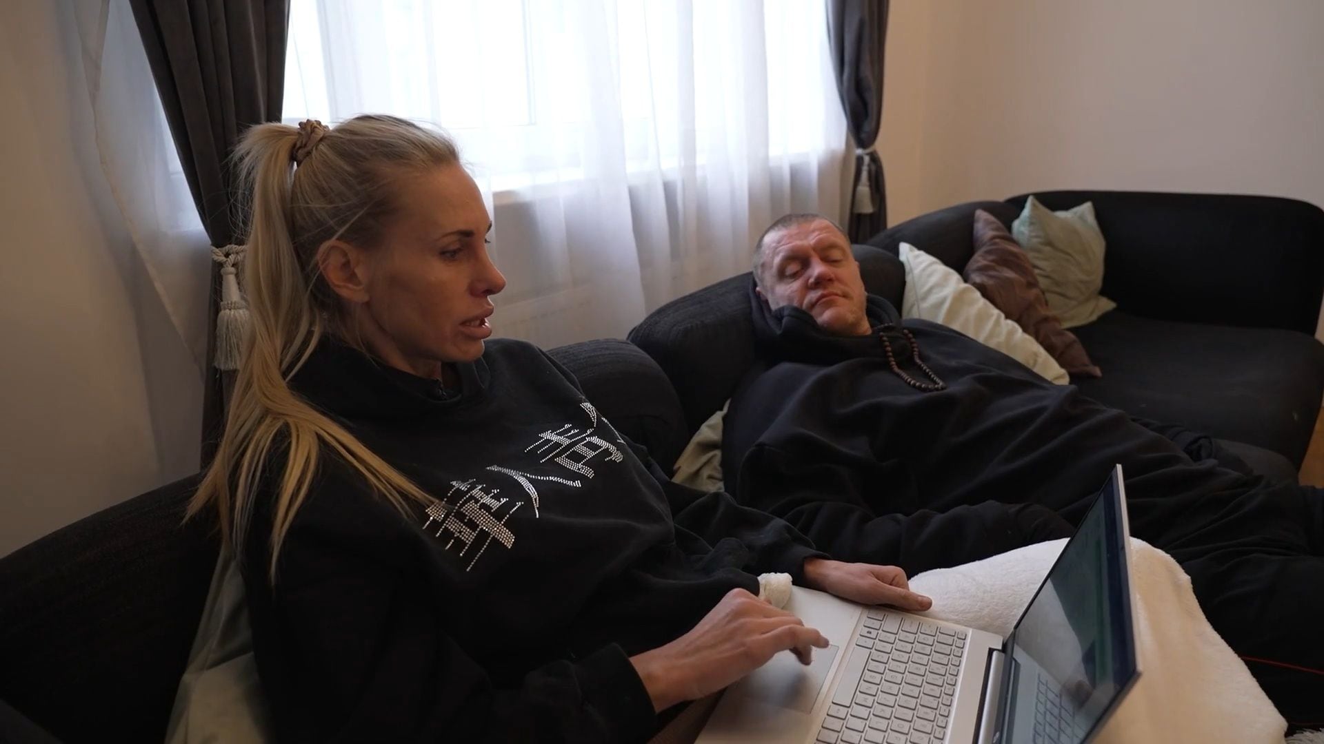 Slavenības. Bez filtra